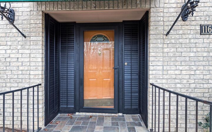 Property Photo:  1162 Green Meadow  TX 77706