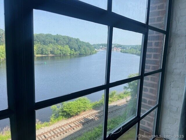 Property Photo:  68 Thermos Avenue 206B  CT 06360 