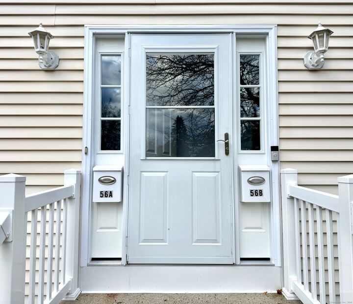 Property Photo:  56 Smith Street A  CT 06357 