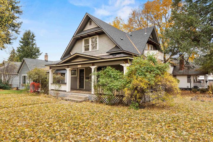 Property Photo: 1304 W 15th Ave WA 99203