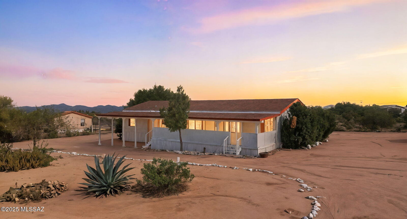 Property Photo: 11935 S Amber Ann Lane AZ 85736