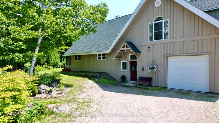 Property Photo: 20 Maple Drive ON N0H 1Z0