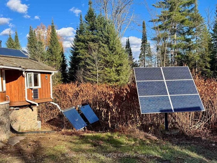 Property Photo: 412 McCauley'S Road ON K0L 1A0