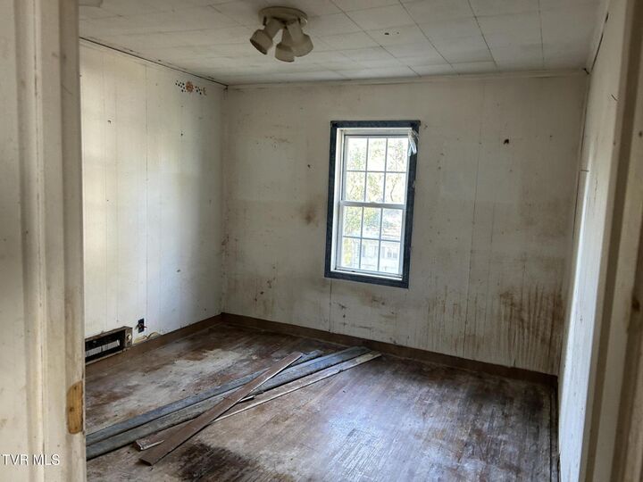 Property Photo:  2112 East Watauga Avenue  TN 37601 