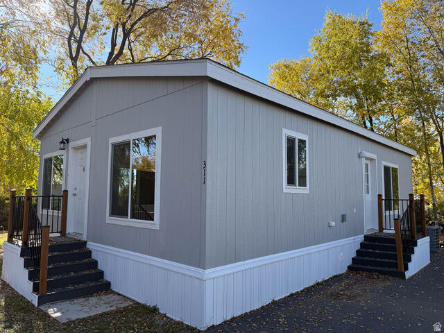 Property Photo:  311 Harriger Way  UT 84041 