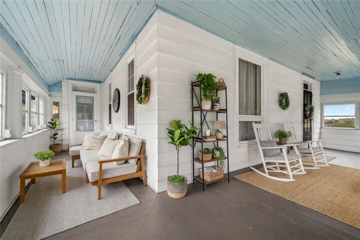 Property Photo:  272 Shaffer Rd  PA 15010