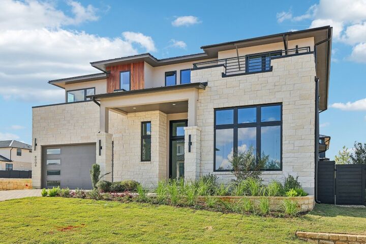 6006 Silent Nova View  Austin TX 78730 photo