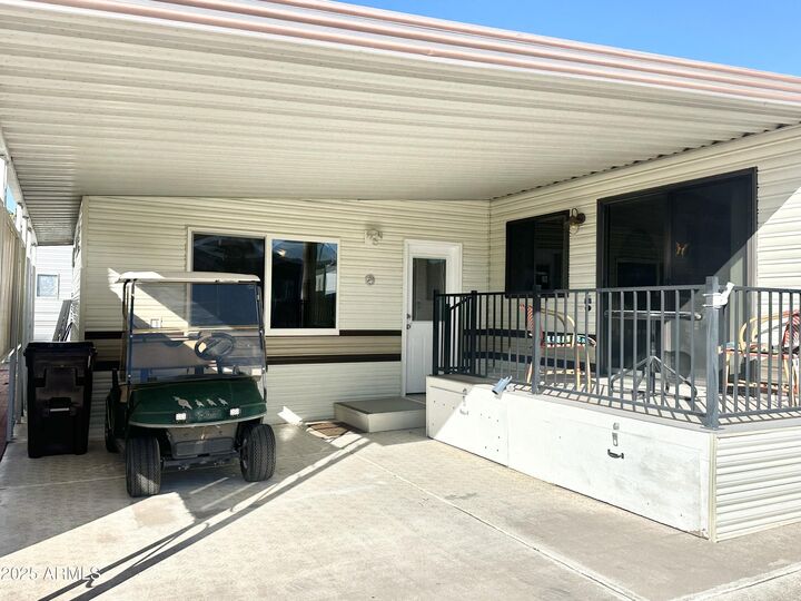 Property Photo:  904 S Mineshaft Drive  AZ 85119 