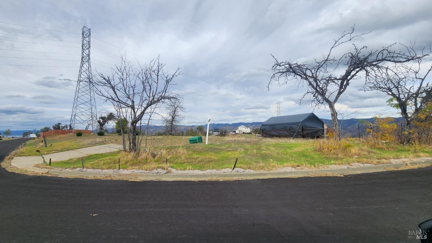 Property Photo:  1094 Westridge Drive  CA 94558 