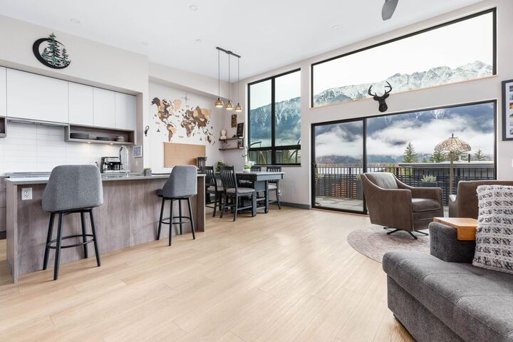 Property Photo: 4000 Sunstone Way 50 BC V0N 2L3