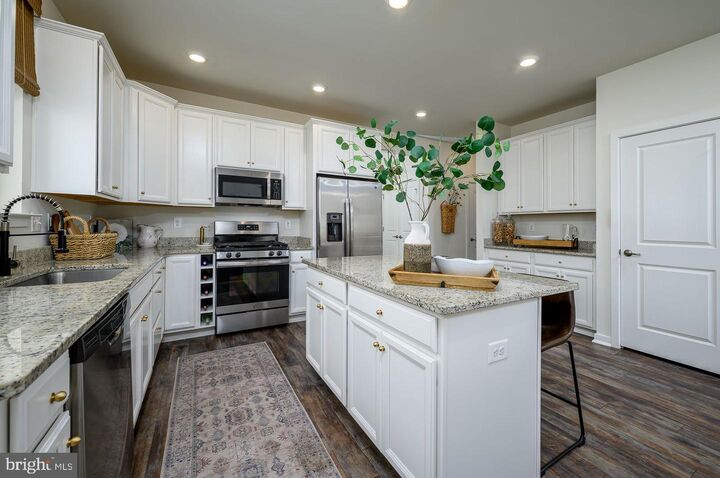 Property Photo: 18 Chepstow Road NJ 08533