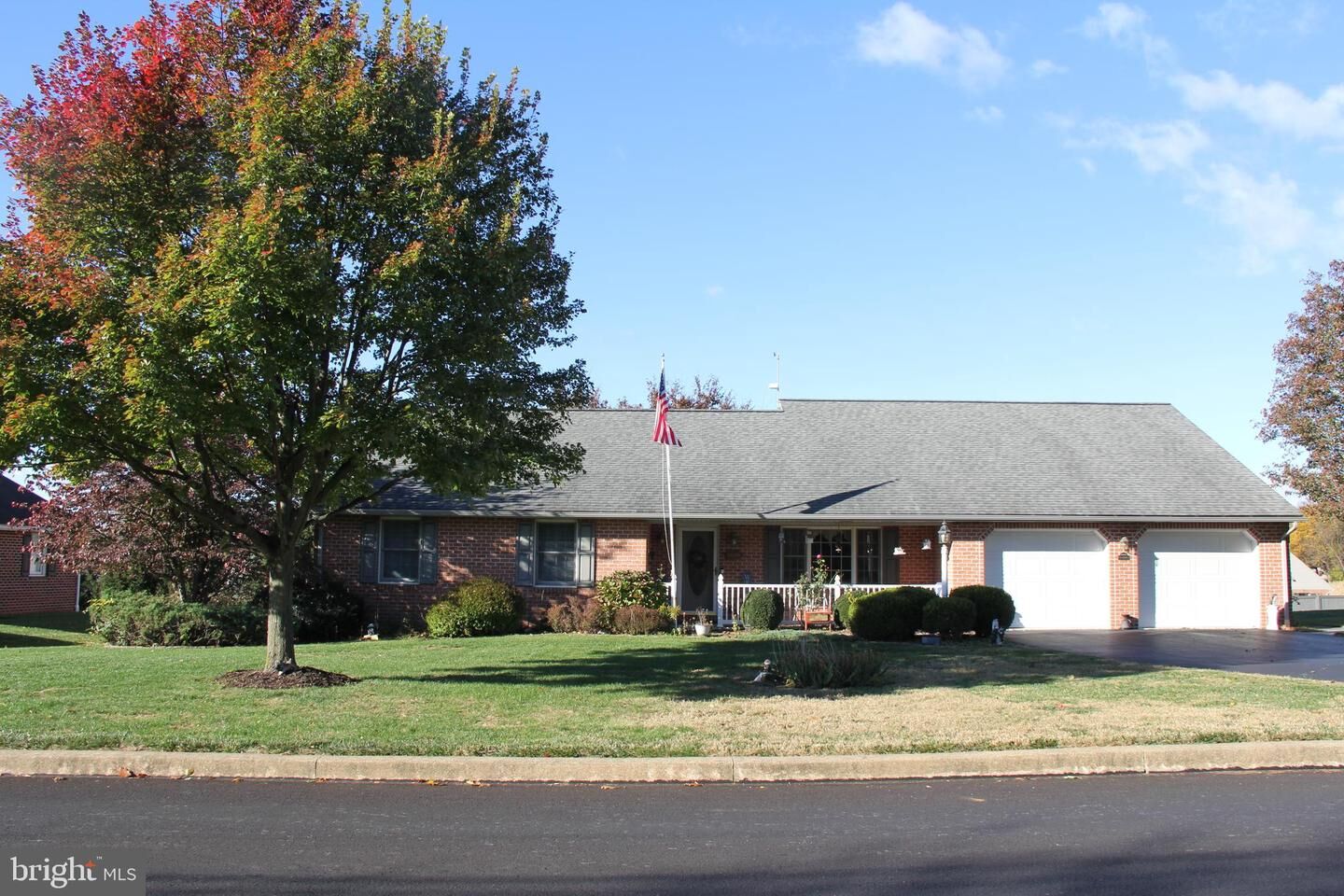 Property Photo:  668 Snyder Hill Road  PA 17543 