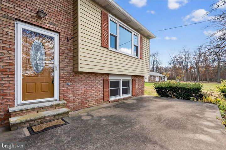 Property Photo:  161 Maple Avenue  PA 18917 