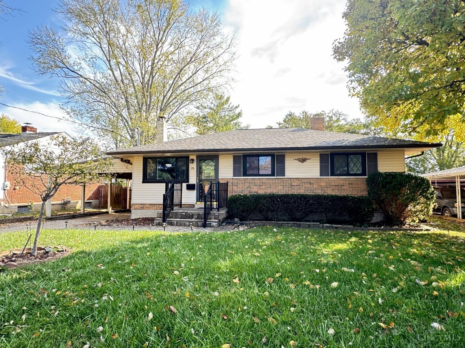 Property Photo:  28 Winnebago Drive  OH 45150 