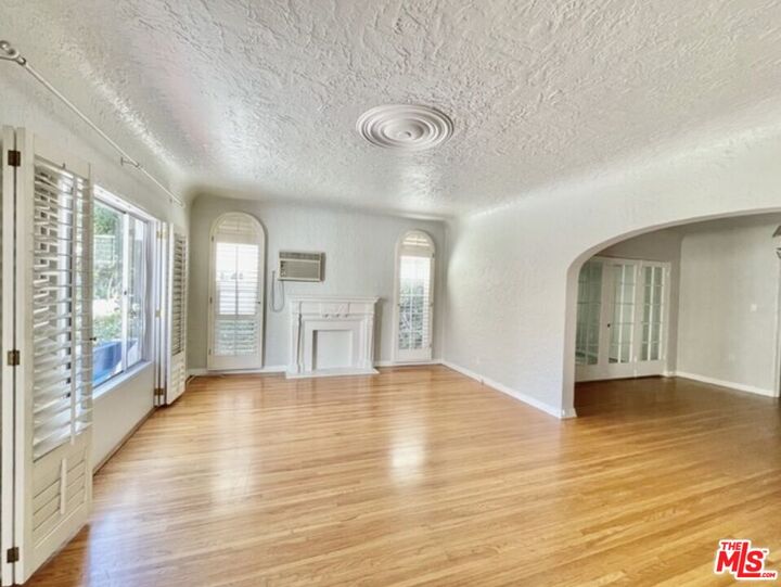 Property Photo: 227 N Swall Dr CA 90211