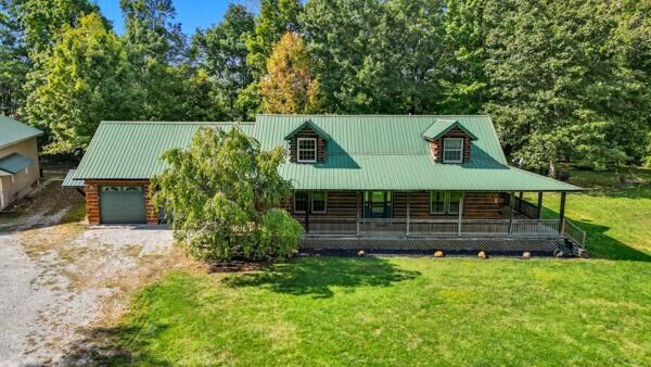 Property Photo: 170 N Parkview Road OH 43084