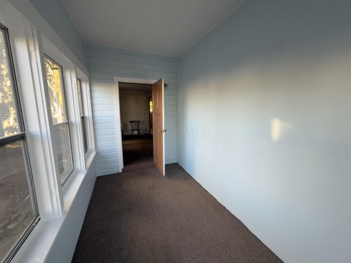 Property Photo: 229 W Columbia Street OH 43302