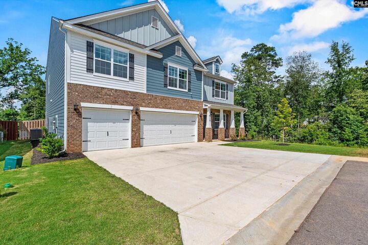 Property Photo: 810 Marigold SC 29072