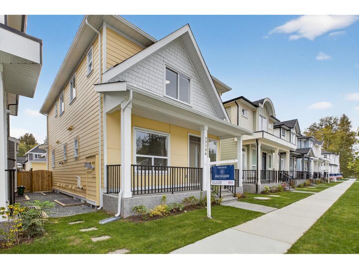 Photo de la propriété: 17136 1 BC V3Z 9R2