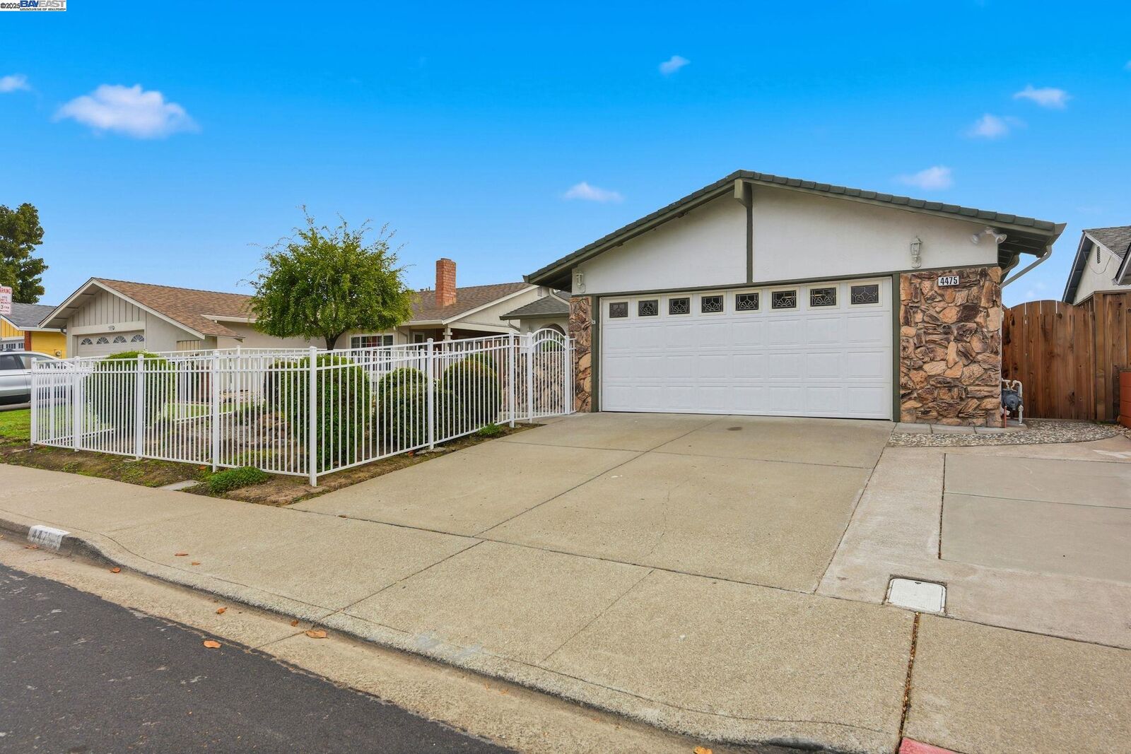 Property Photo: 4475 Queen Anne Dr. CA 94587