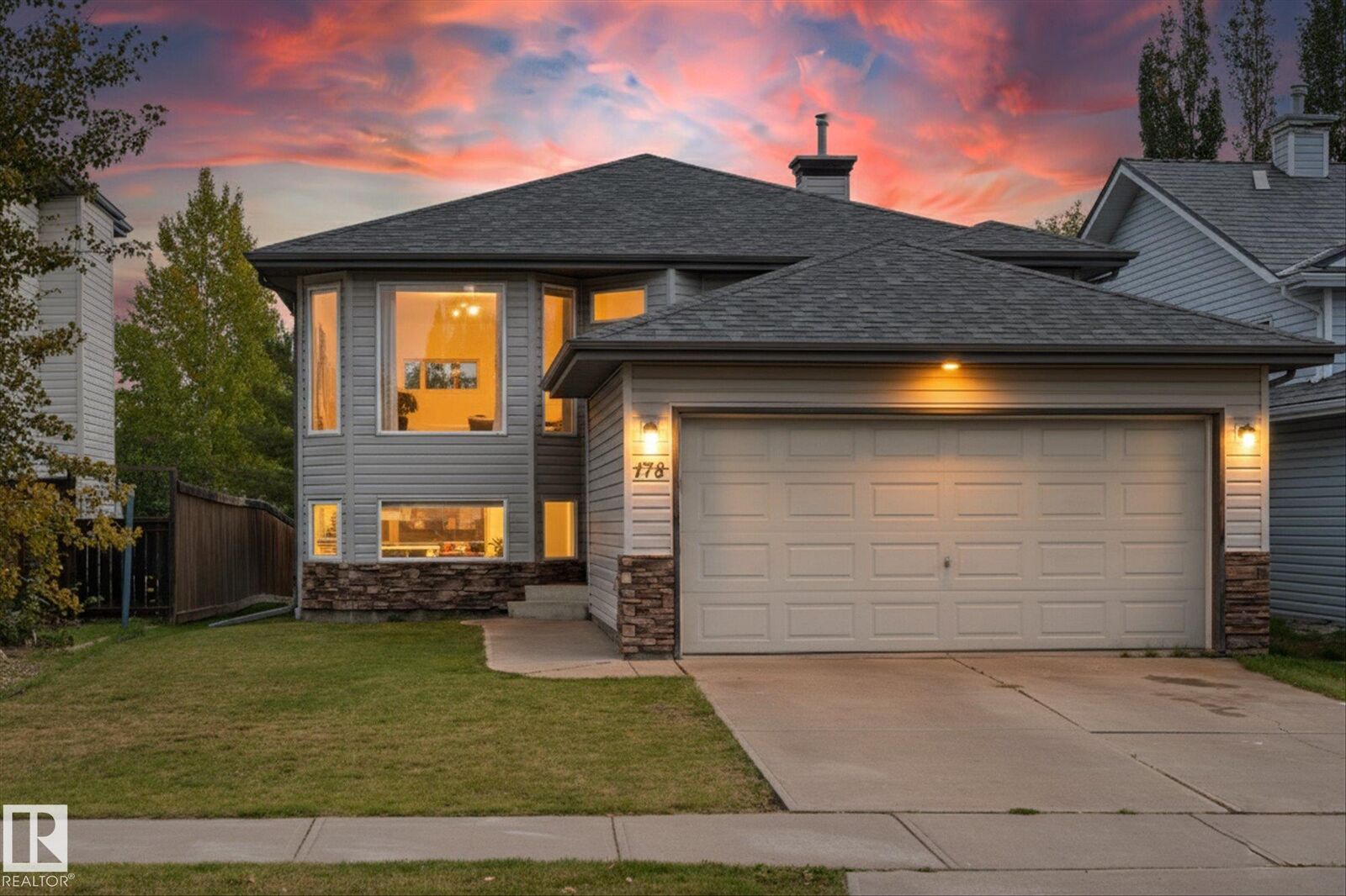 Property Photo:  178 Lakeland Drive  AB T7X 4B5 