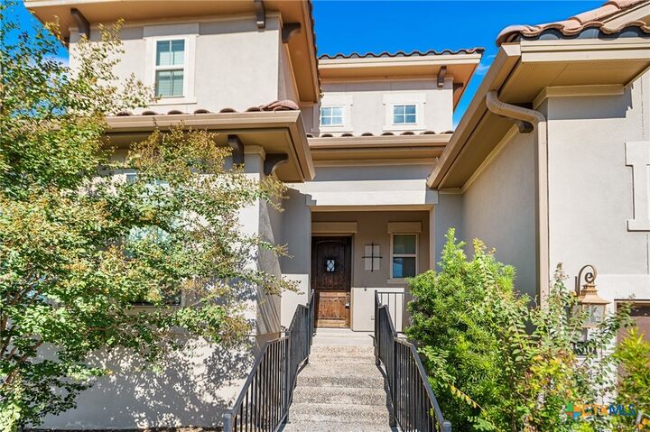 Property Photo:  24510 Via Vizcaya  TX 78260 