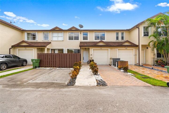 Property Photo:  9580 SW 2nd Ct 9580  FL 33025 