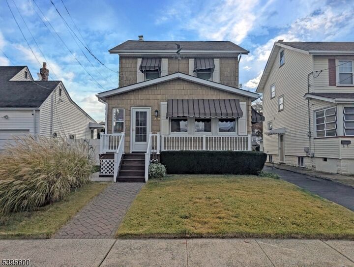 Property Photo:  1249 Plane St  NJ 07083 