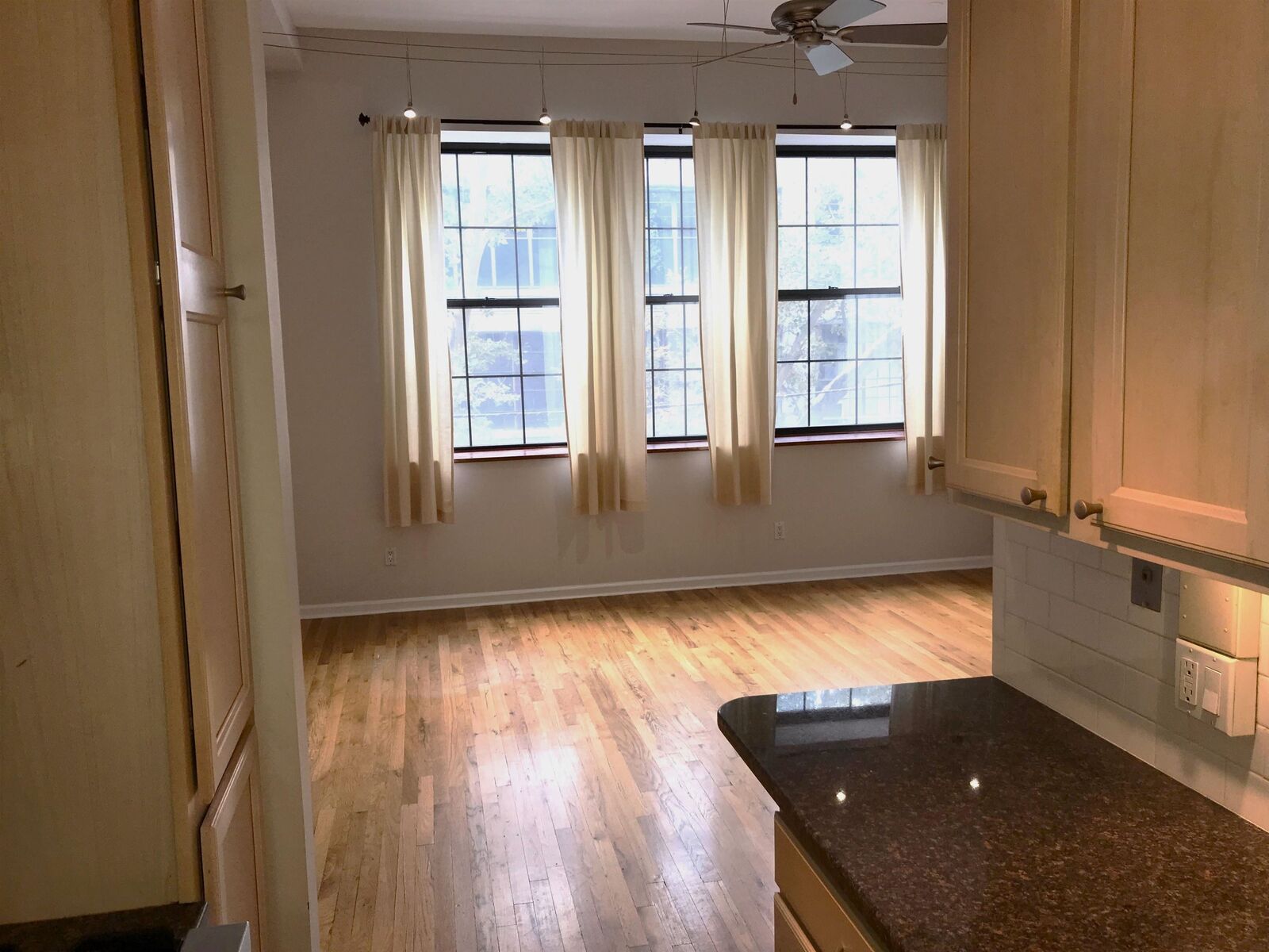 Property Photo:  1015 Grand St 2A  NJ 07030 