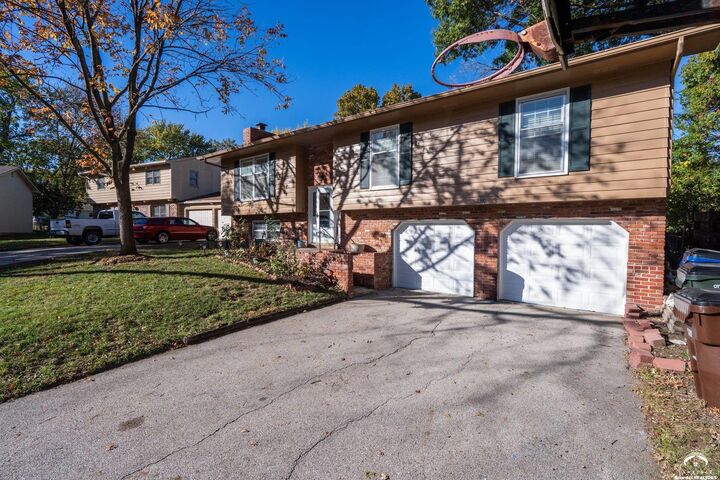 Property Photo: 3510 W 9th Court KS 66049