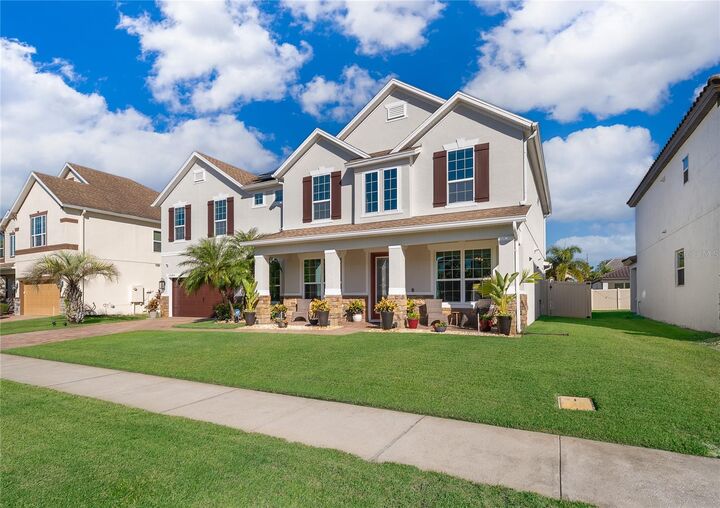 Property Photo: 19385 Pummelo Drive FL 32827