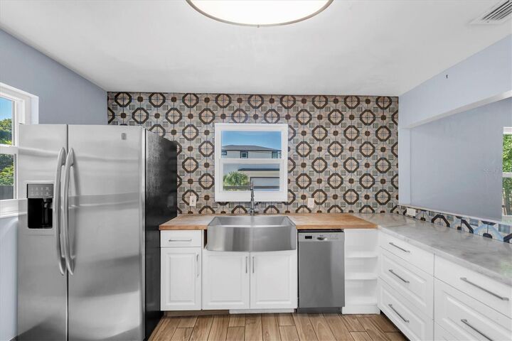 Property Photo: 1101 A 28th Street N FL 33713