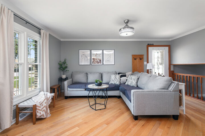 Property Photo:  16805 Hilltop Avenue  IL 60487 