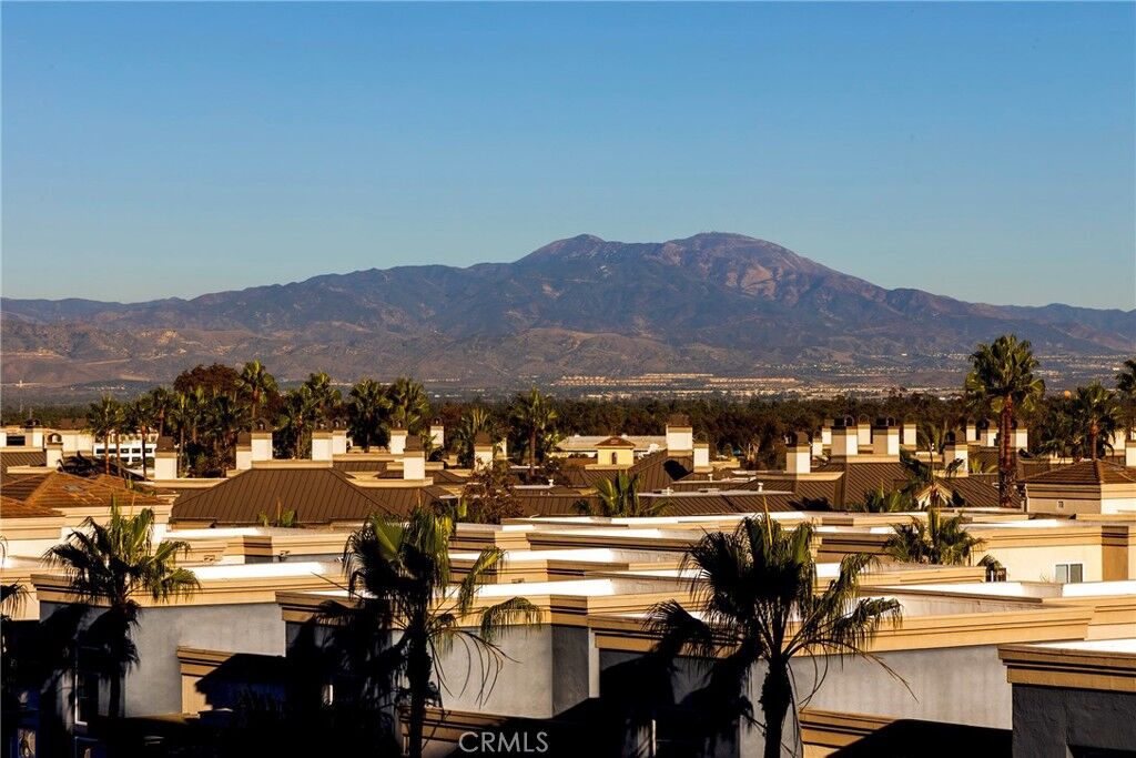 Property Photo: 3072 Scholarship CA 92612