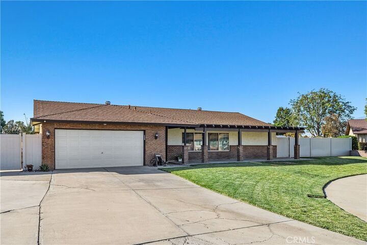 Property Photo: 4725 Foxborough Court CA 92509