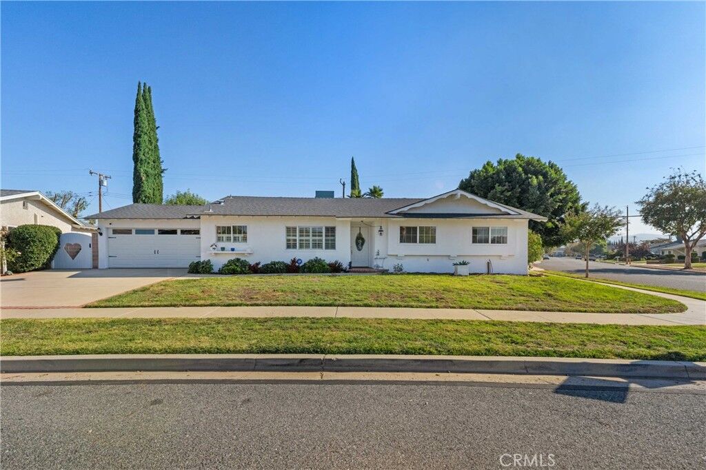 Property Photo:  3008 Cisco Court  CA 93063 