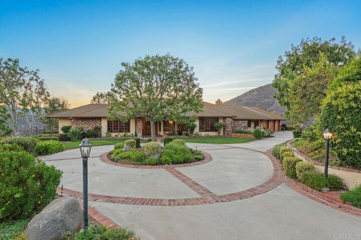 Property Photo:  3652 Monte Real  CA 92029 