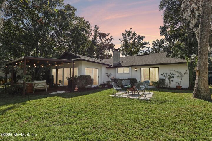 Property Photo: 103 Neptune Court FL 32082