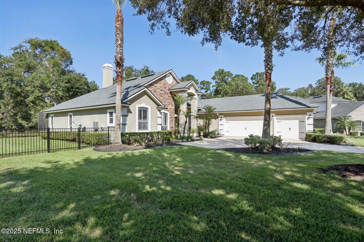 Property Photo:  1886 Hickory Trace Drive  FL 32003 