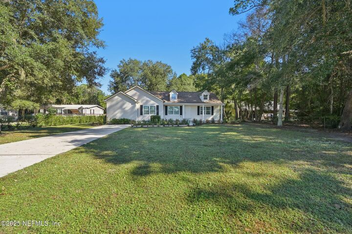Property Photo:  1355 Clay Street  FL 32003 