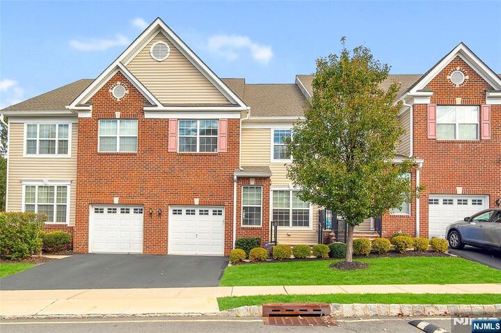 304 Cambridge Drive  North Brunswick NJ 08902 photo