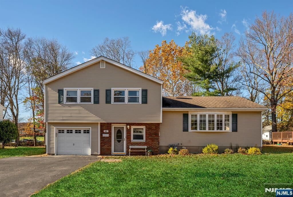 Property Photo: 48 Willow Way NJ 07465