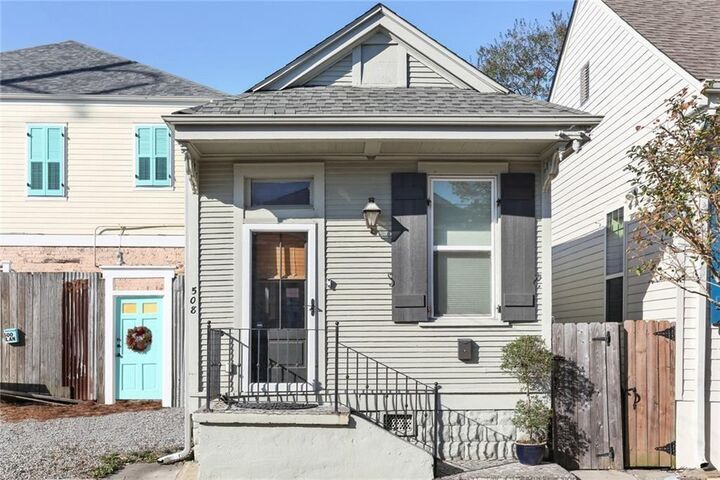 Property Photo: 508 Milan Street LA 70115