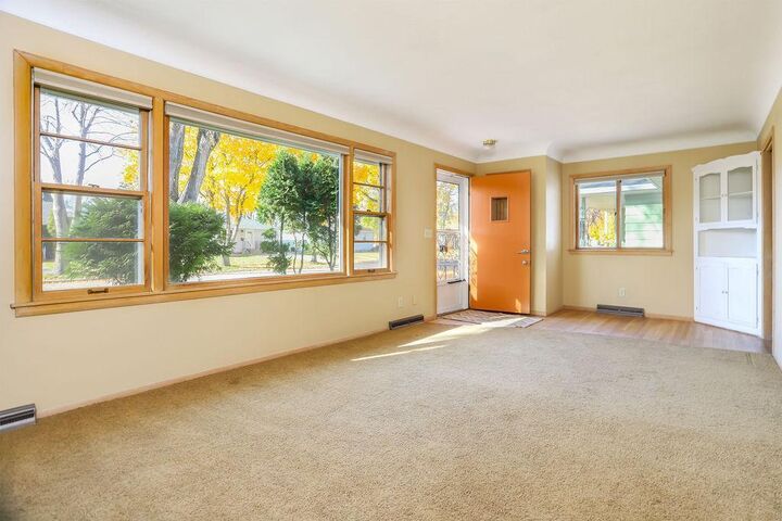 Property Photo: 1112 Elm Street S MN 56560