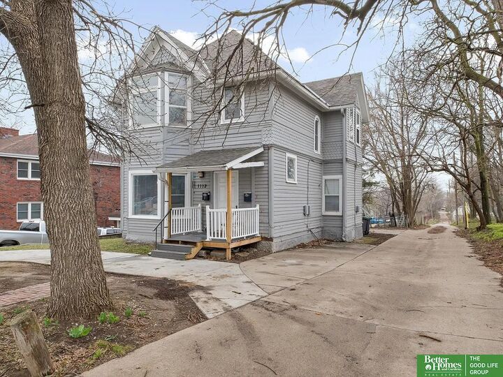 Property Photo: 1112 N 40th Street NE 68131