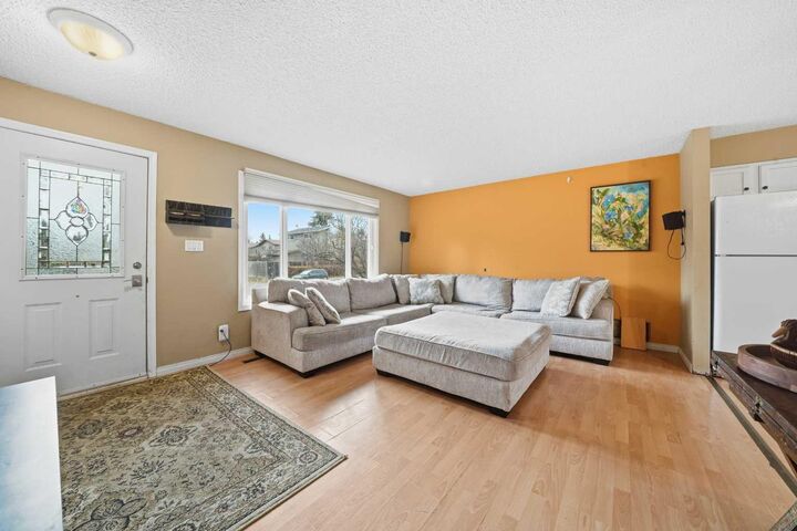 Photo de la propriété: 105 Cunningham Crescent AB T4P 2S2
