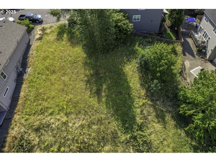 Property Photo: 2765 Prominent Ct S OR 97302