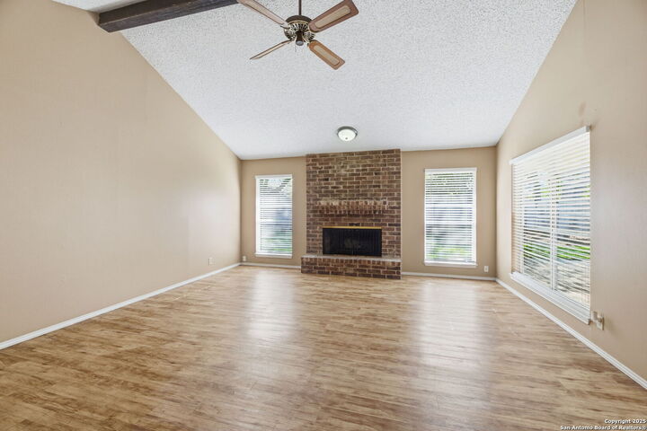 Property Photo:  13814 Brook Hollow  TX 78232 