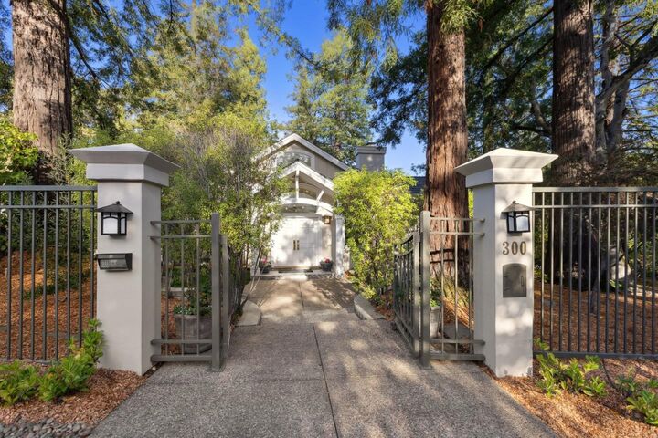 Property Photo: 300 Glendale Road CA 94010