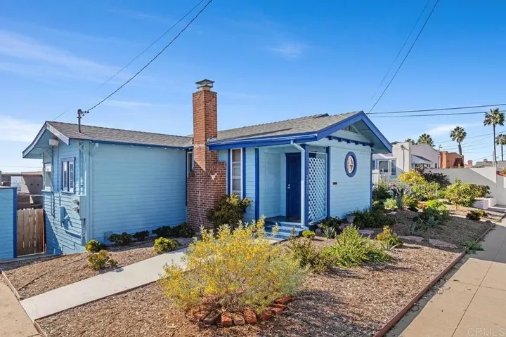Property Photo: 2816 Columbia Street CA 92103